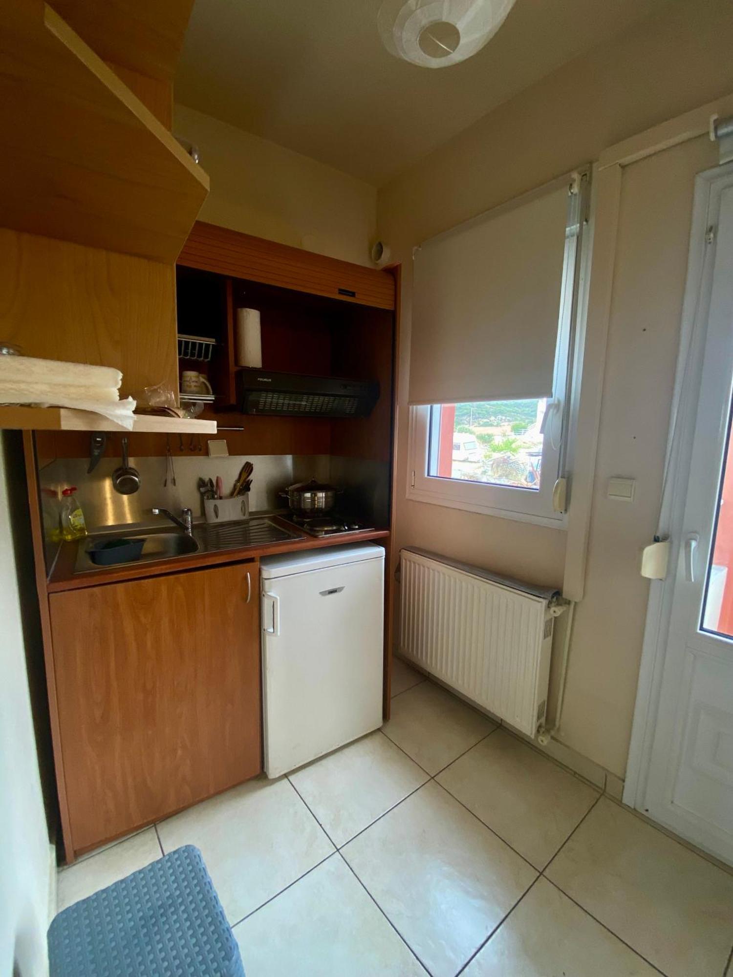 Zisis Apartments No3 Kavála Eksteriør bilde